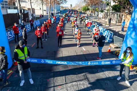 EL MASNOU CELEBRA SU SAN SILVESTRE DE FORMA SEGURA Y EJEMPLAR