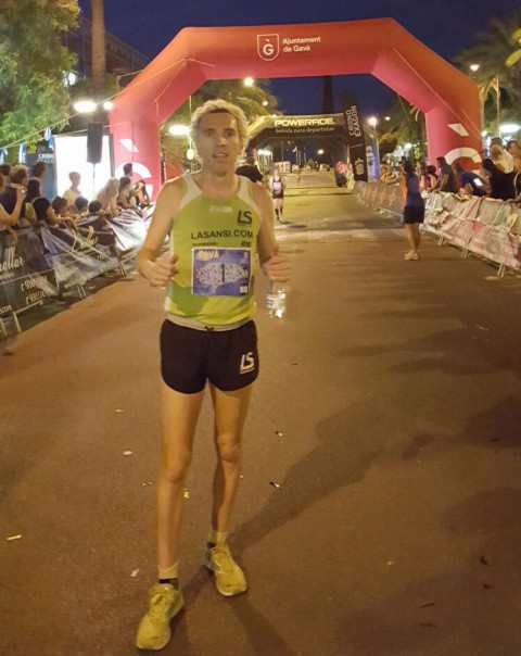 Josep Lluis Blanco del Club La Sansi guanya els 5km Gava Night Run