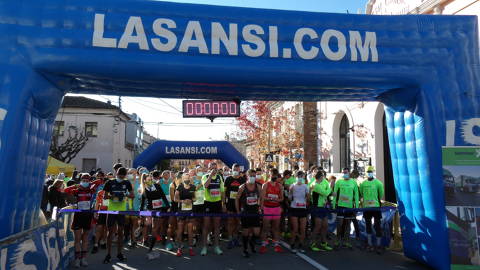 Soufiane Abrouke i Sheila Avilés guanyen la 35a Pujada i baixada a Guanta (Sentmenat) de 12km