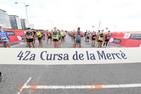 Artur Bossy and Gema Barrachina, winners of the Cursa de la Mercè 2020