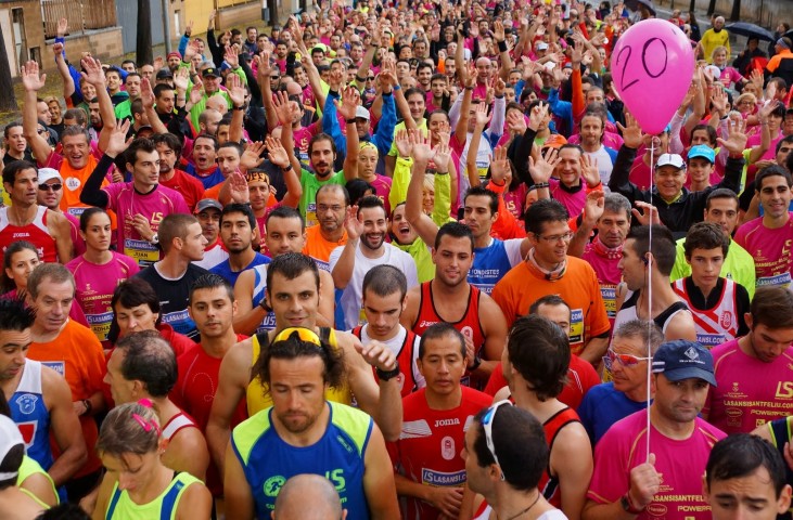 Aboujanah El Mehdi (Marroc) i Inna Lebedeva (Ucraïna) guanyen la 2a Sansi de Sant Feliu de Llobregat de 5km  Sant Feliu de Llobregat, 17 de novembre de 2013