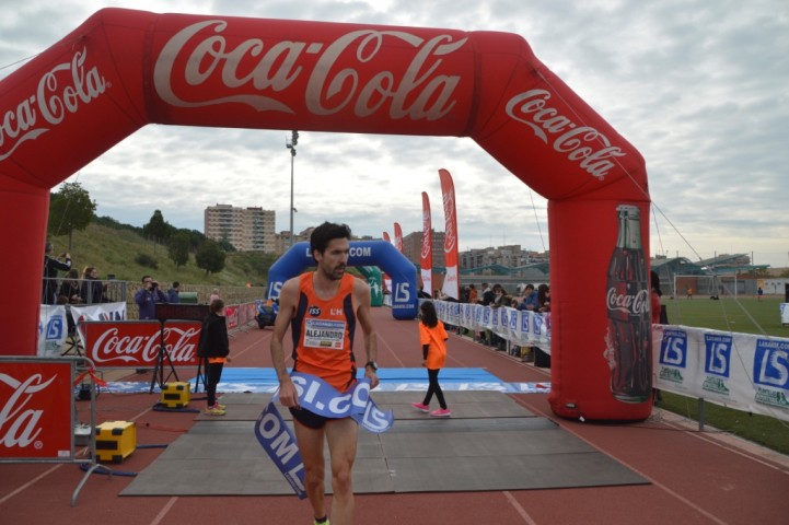 Chouati y Parrado ganan en Sant Feliu