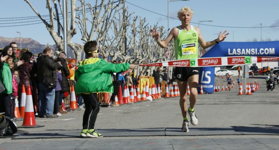 Blanco y Mireia Sosa a 10km y en la Media Pastó y Castelló ganadores en Balaguer con 1.100 participantes