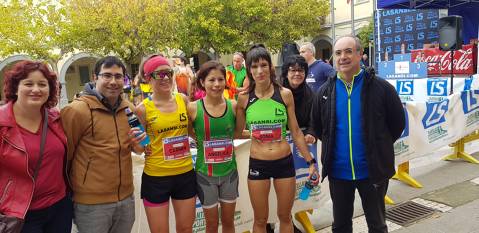 Edgars Sumskis i Angelica Esparza La Sansi i La Sansi guanyen el campionat català de muntanya a la 33a pujada i baixada a Guanta (Sentmenat) 