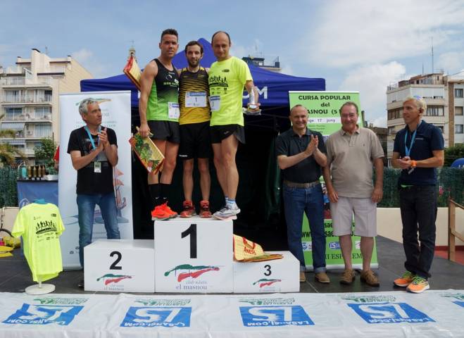 Pablo García y la atleta internacional Eva Arias guanadores de la 6a Cursa popular del Masnou