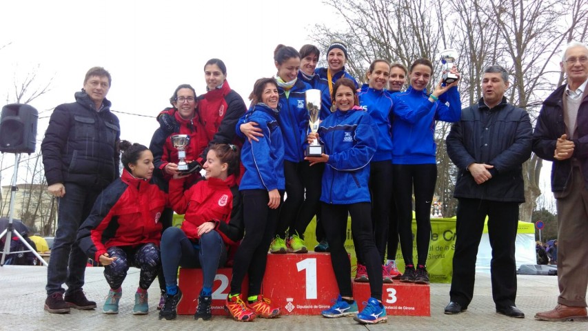 Segona edició que un equip gironí guanya el campionat català de cros llarg en 101 anys d'historia de campionat (La Sansi)