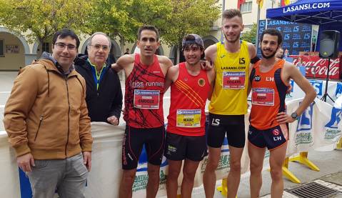 Edgars Sumskis y Angelica Esparza La Sansi y La Sansi ganan el Campeonato catalán de montaña en la 33ª subida y Bajada a Guanta (Sentmenat)