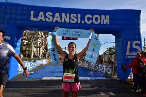  La Sansi y el Ayuntamiento de El Masnou, con el patrocinio de Heppner, han organizado hoy la 43ª San Silvestre de El Masnou, una carrera de 5K con circuito homologado por las calles del municipio del Maresme, siendo la San Silvestre más antigua de Catalu